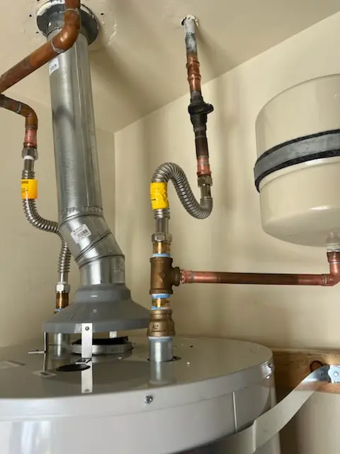 Water heater installation and plumbing repair in Koreatown